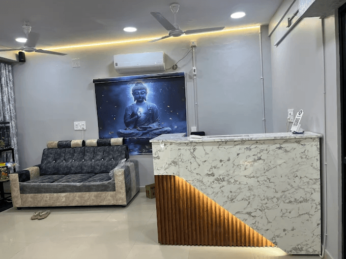 Luxury Marble Reception & Billing Counter